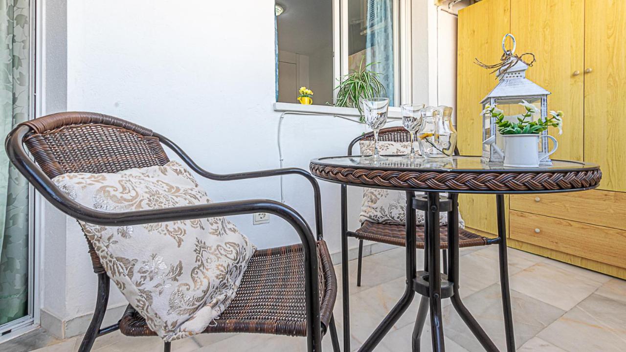 797 Holiday Rentals - Amplio Piso Para 4 En El Centro De Arroyo De La Miel Benalmádena Εξωτερικό φωτογραφία